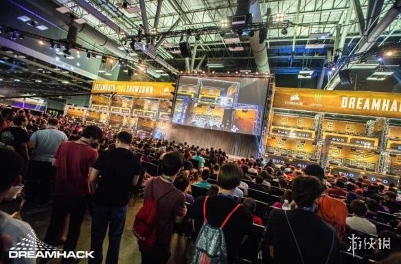 行与团队协 行与团队协