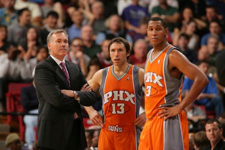 必须紧紧抓 必须紧紧抓