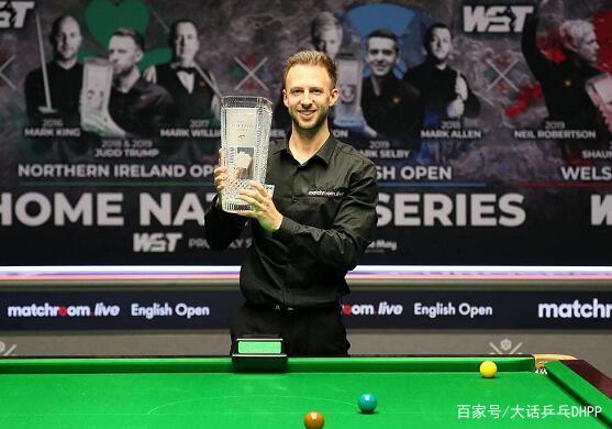 这对他未来 这对他未来