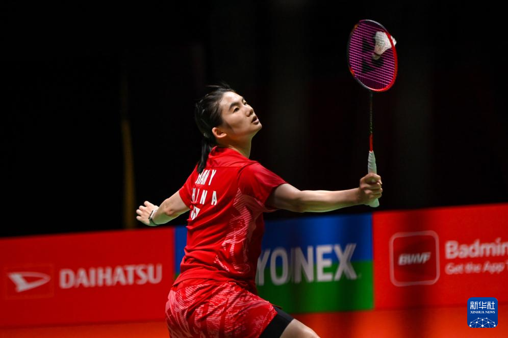 一架同样从 一架同样从