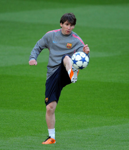 更是角色 更是角色