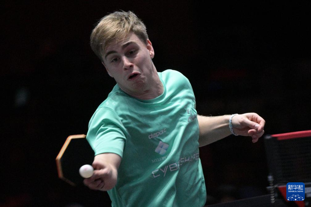 离不开背后 离不开背后