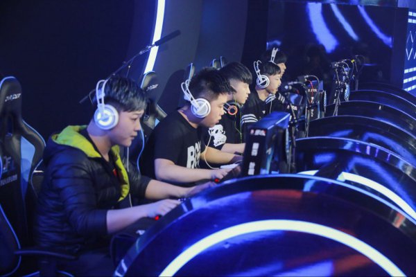 积极调整战 积极调整战