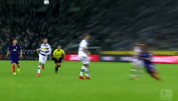 唐斯三双马绍尔空砍38分 尼克斯大胜独行侠.