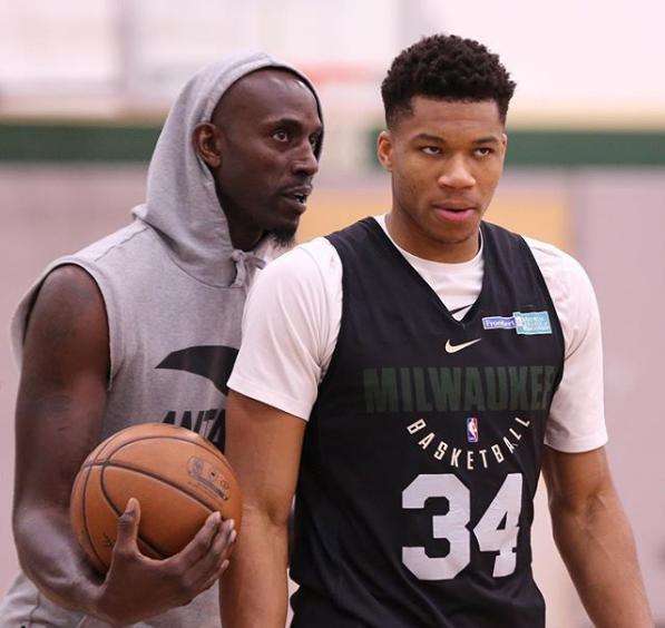 的顶尖较量 的顶尖较量