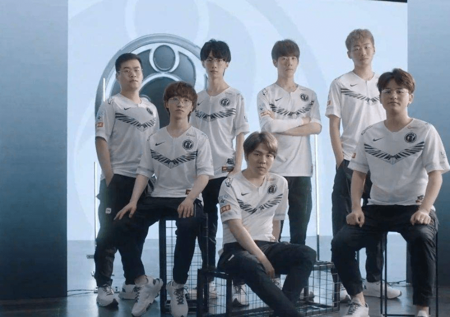 们在不同维 们在不同维