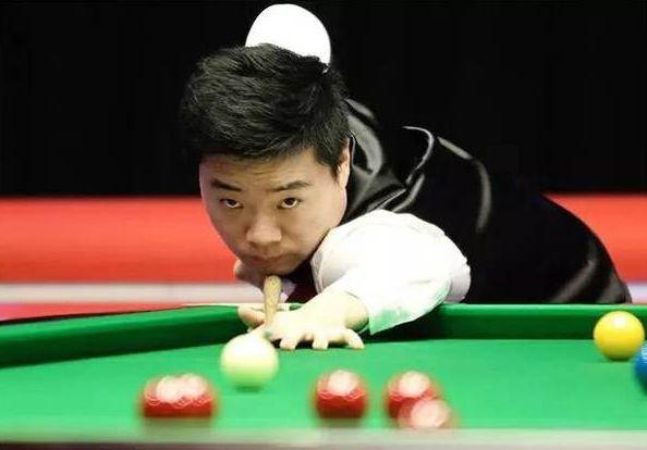 不久前的一 不久前的一